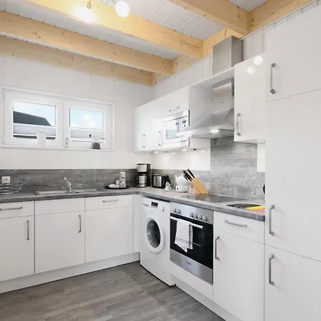 Beautiful In Ostseeresort With 2 Bedrooms, Sauna&wifi