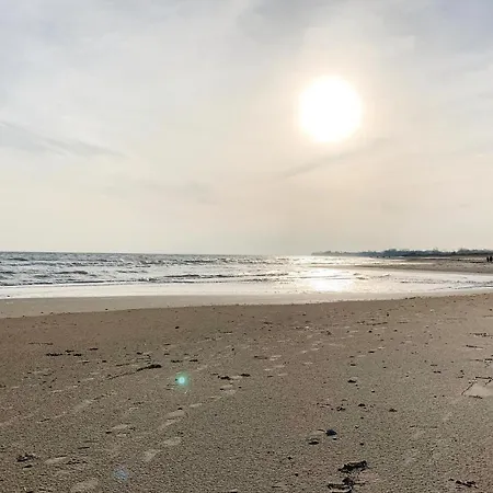 Ferienhaus Beautiful In Ostseeresort With 2 Bedrooms, Sauna&wifi Olpenitz