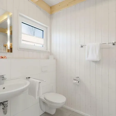 Ferienhaus Beautiful In Ostseeresort With 2 Bedrooms, Sauna&wifi