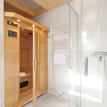 Ferienhaus Beautiful In Ostseeresort With 2 Bedrooms, Sauna&wifi